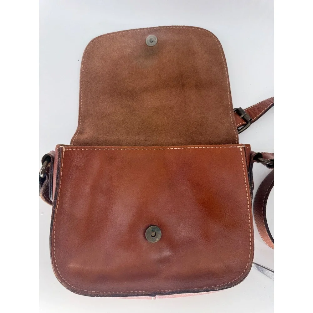 Patricia Nash Tooled Leather Crossbody Bag Purse Flap Front Western Saddle Brown